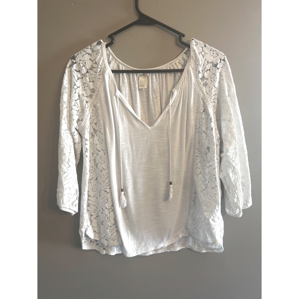 Forever 21 white lace 3/4 sleeve top